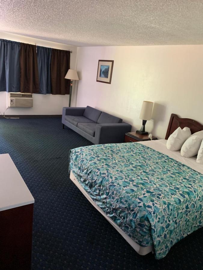 Smokey Point Motor Inn Arlington Bagian luar foto