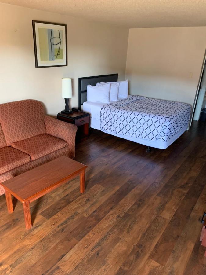 Smokey Point Motor Inn Arlington Bagian luar foto