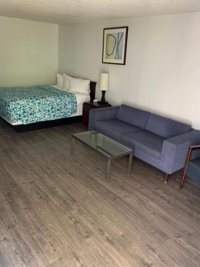 Smokey Point Motor Inn Arlington Bagian luar foto