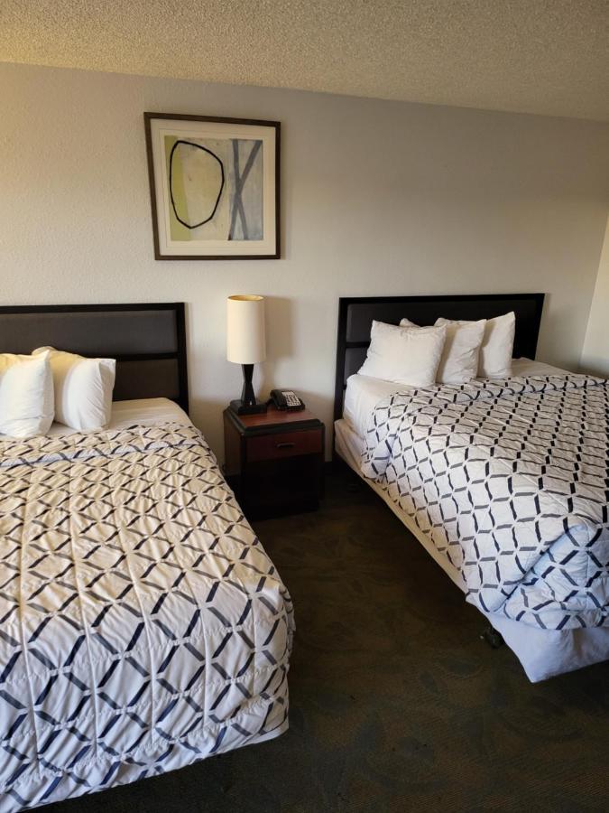 Smokey Point Motor Inn Arlington Bagian luar foto